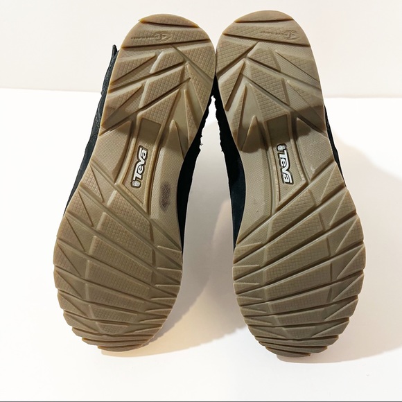 Teva Women's De La Vina Low Suede Boot Black Size 6.5 - Picture 12 of 12